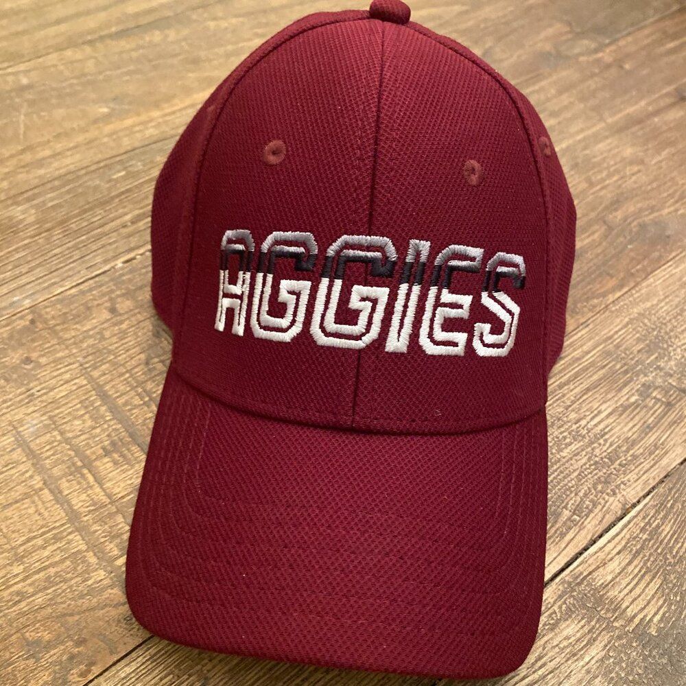 New Mexico State Aggies Under Armour Fitted Baseball Hat Cap Medium / Large